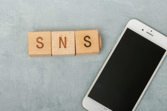 新たなSNS「Threads（スレッズ）」の使い方と特性。ツイッターとの違いは？【※随時更新】